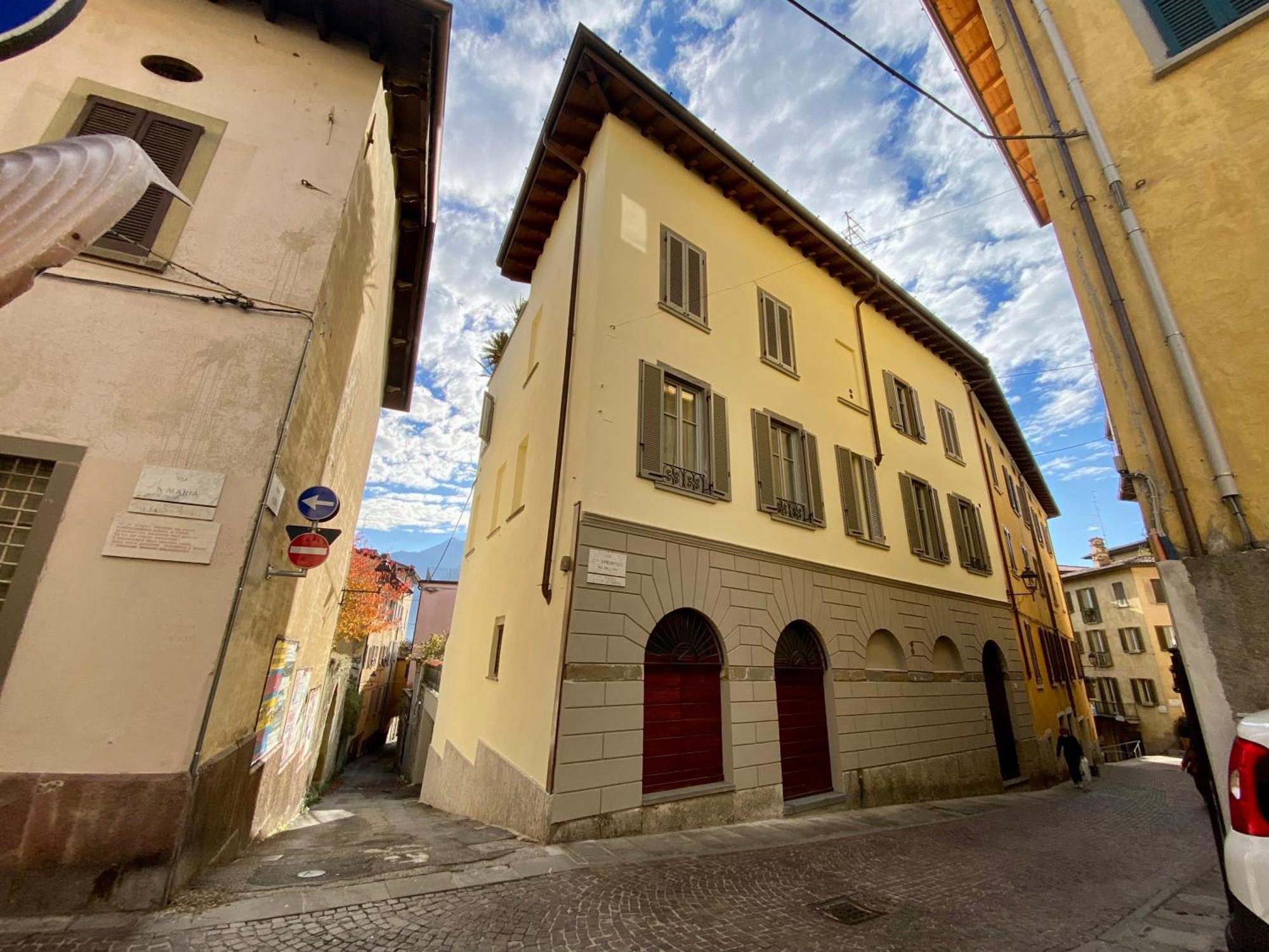 Appartement Casa Anna à Lovere Extérieur photo